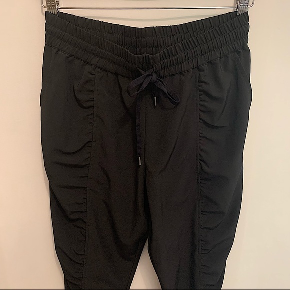 Garnet Hill Black Ruched Recycled Jogger Pant - Picture 4 of 9